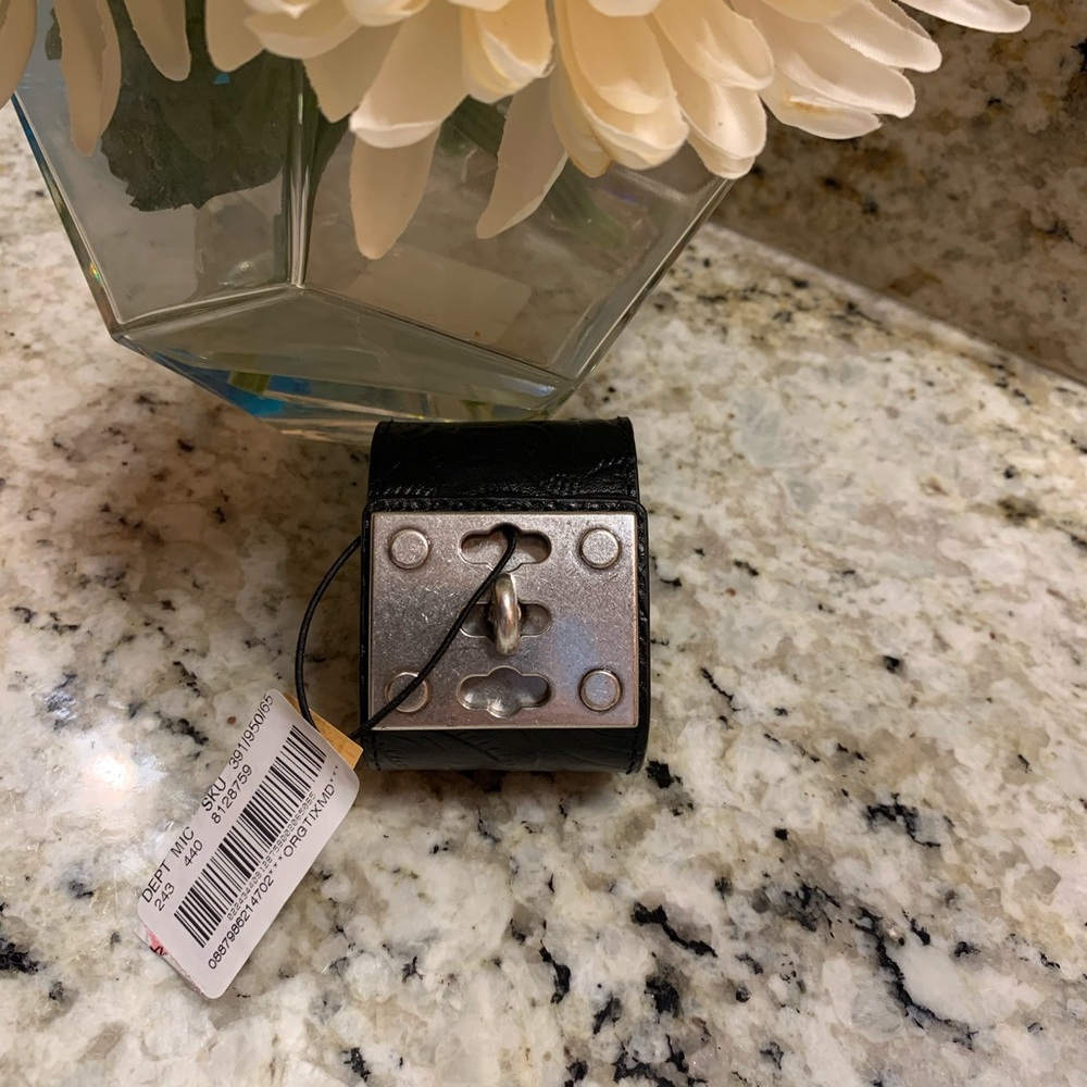 Patricia Nash black leather bracelet